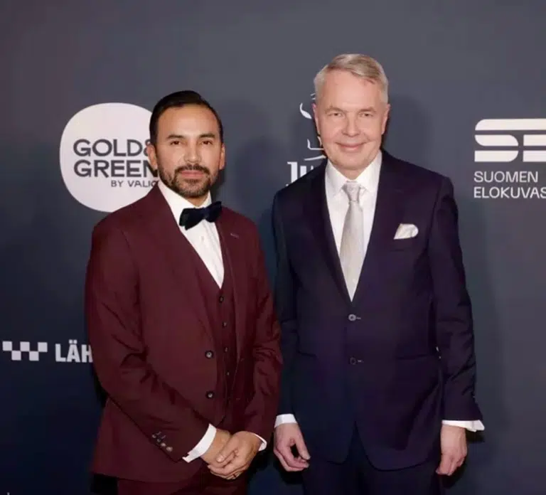 Kuka On Pekka Haavisto Puoliso?