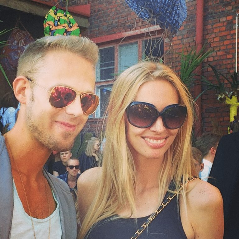 Aleksi Jokelan Vaimo ja Lapset: Salaisuuksia Suositun Säämiehen Perheestä